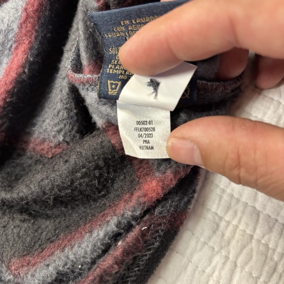 Freedom Foundry Shirt Men's XL‎ Gray/Red Plaid Fleece Button Up Long Sleeve - Picture 10 of 10